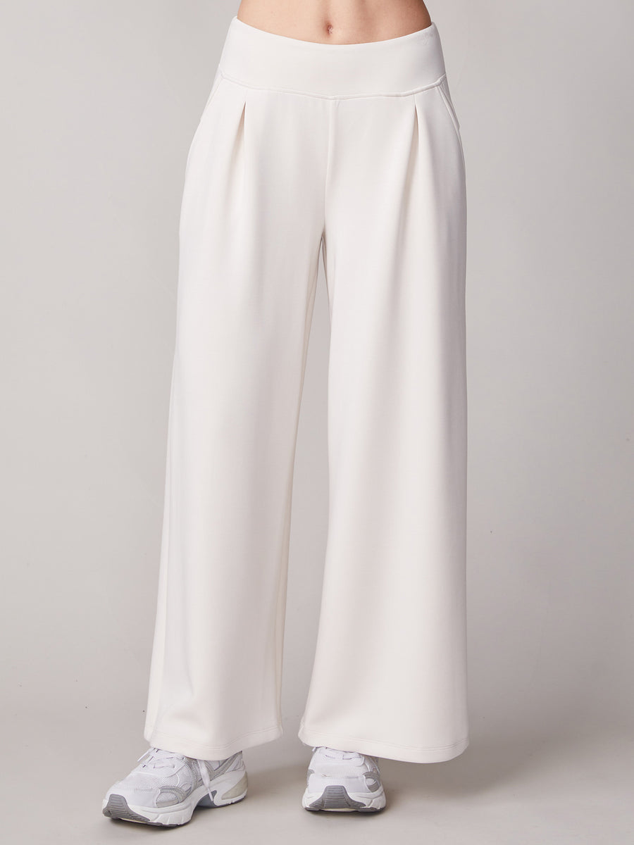 Luxe Pleat Front Trouser | Thrive Société
