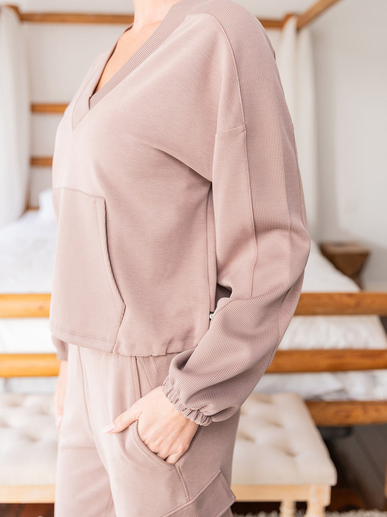Ultraluxe V-Neck Pullover in Vintage Taupe