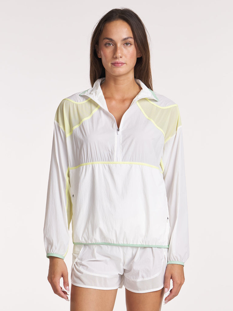 Mesh Mix Run 1/2 Zip - White