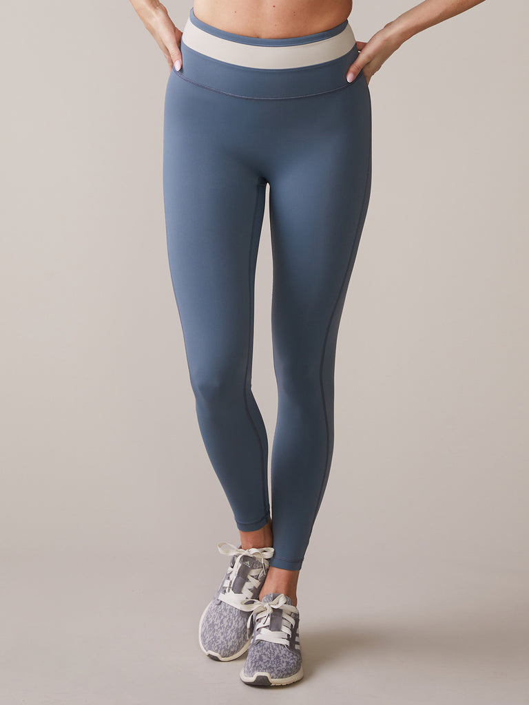 Banded Seamless 7/8 Legging