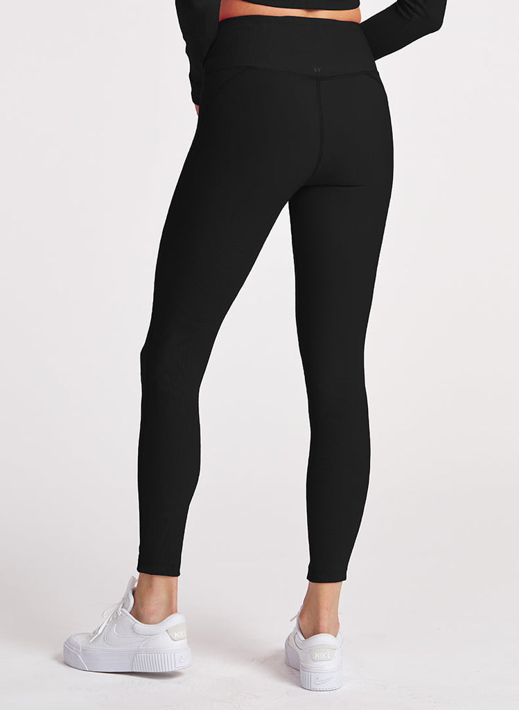 Refine Angled Waistband 7/8 Legging - Black