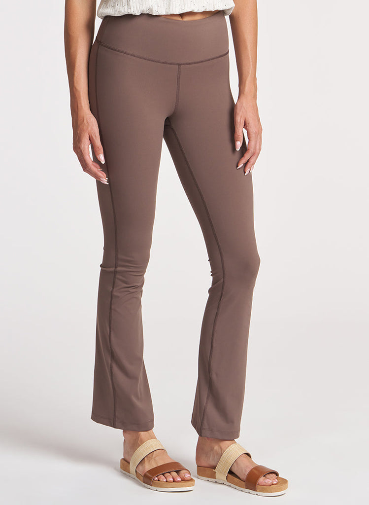 Endure Mini Bootcut Legging - Mocha