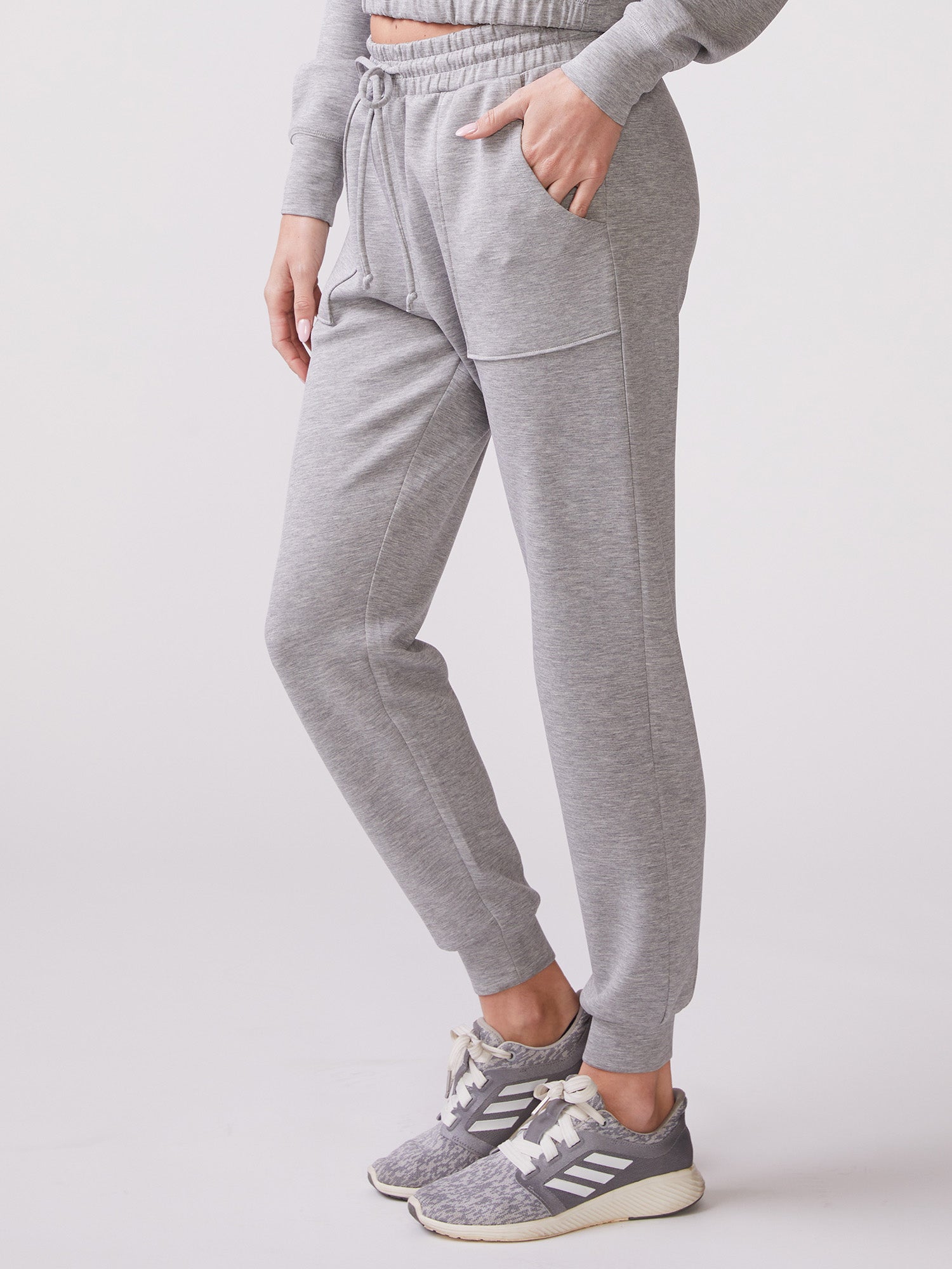theredthread ♡ S pocket pants long grey NEW Happily Grey Cargo Pockets Pants Wide Leg High Waisted