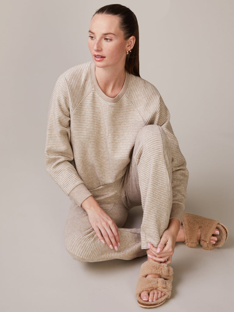 Pleat Bubble Raglan Pullover and Heather Ottoman Pant