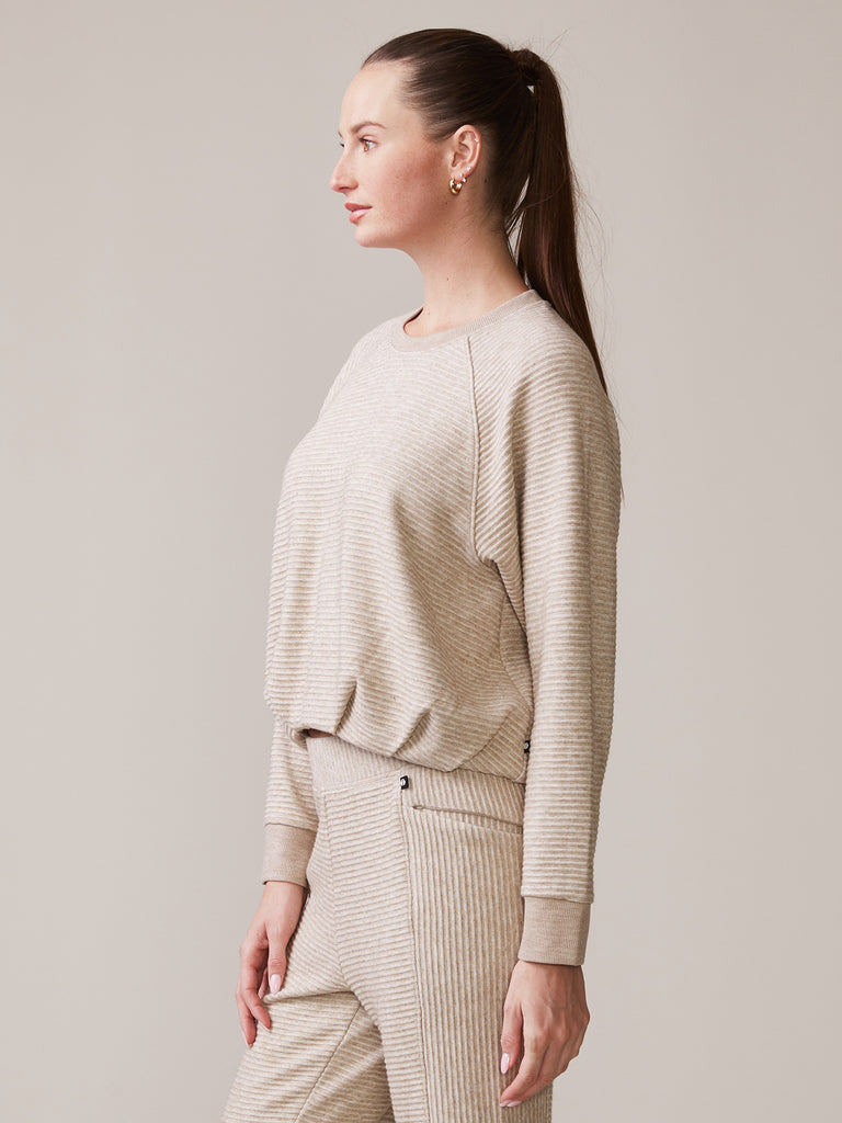 Pleat Bubble Raglan Pullover