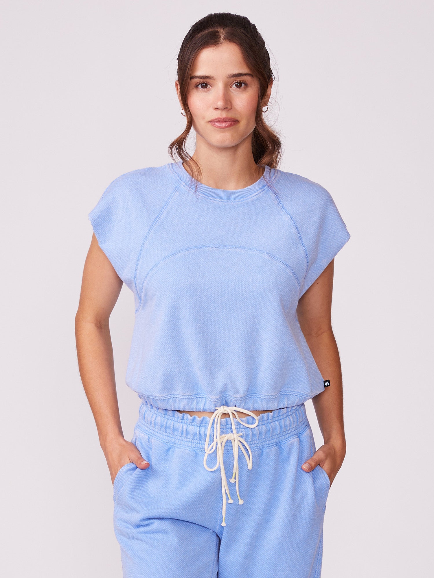 Sleeveless Raglan Crew Neck | Thrive Société