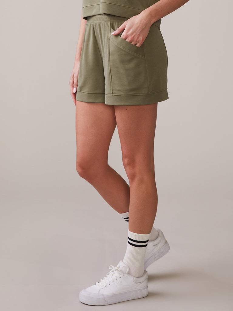 Luxe Twill Pocket Short in Deep Olive
