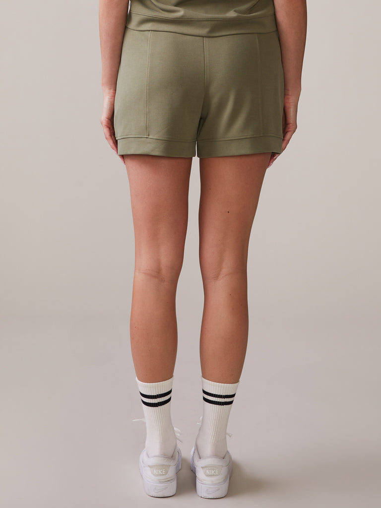 Luxe Twill Pocket Short in Deep Olive